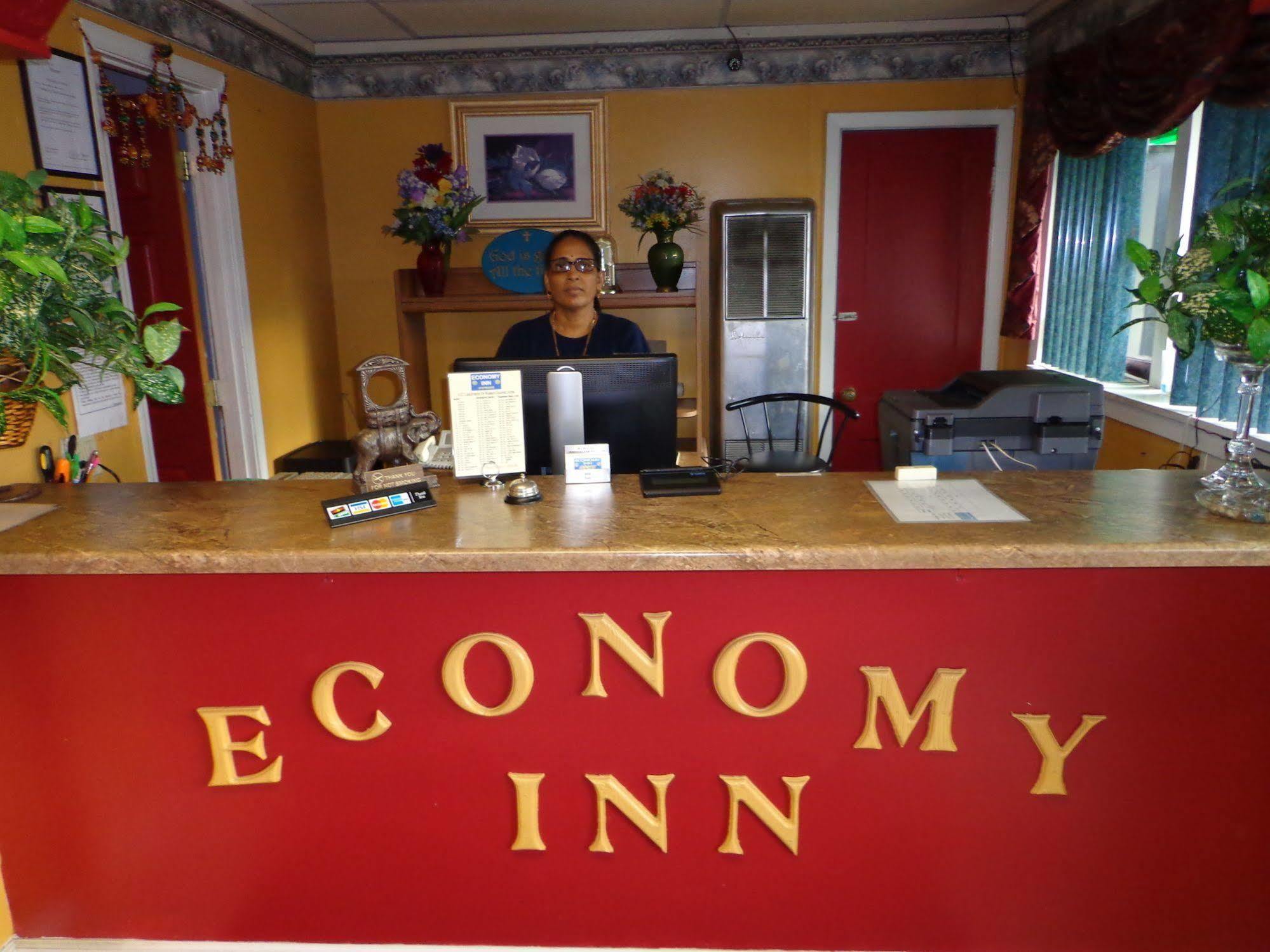 Economy Inn Express 워렌 외부 사진